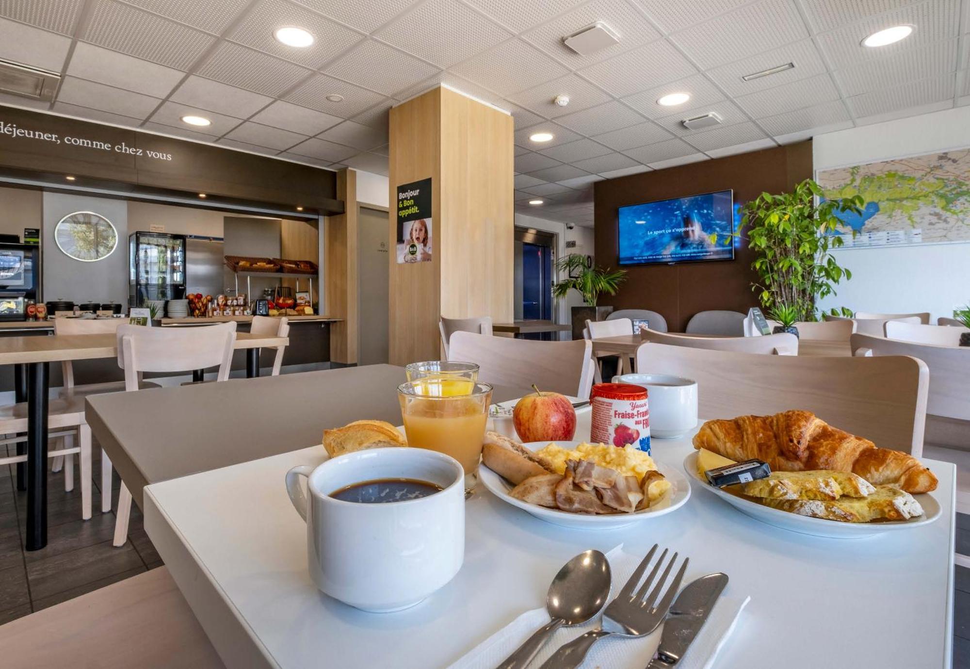 B&B Hotel Niort Marais Poitevin Est Εξωτερικό φωτογραφία