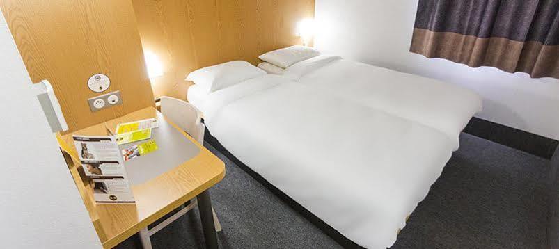 B&B Hotel Niort Marais Poitevin Est Εξωτερικό φωτογραφία